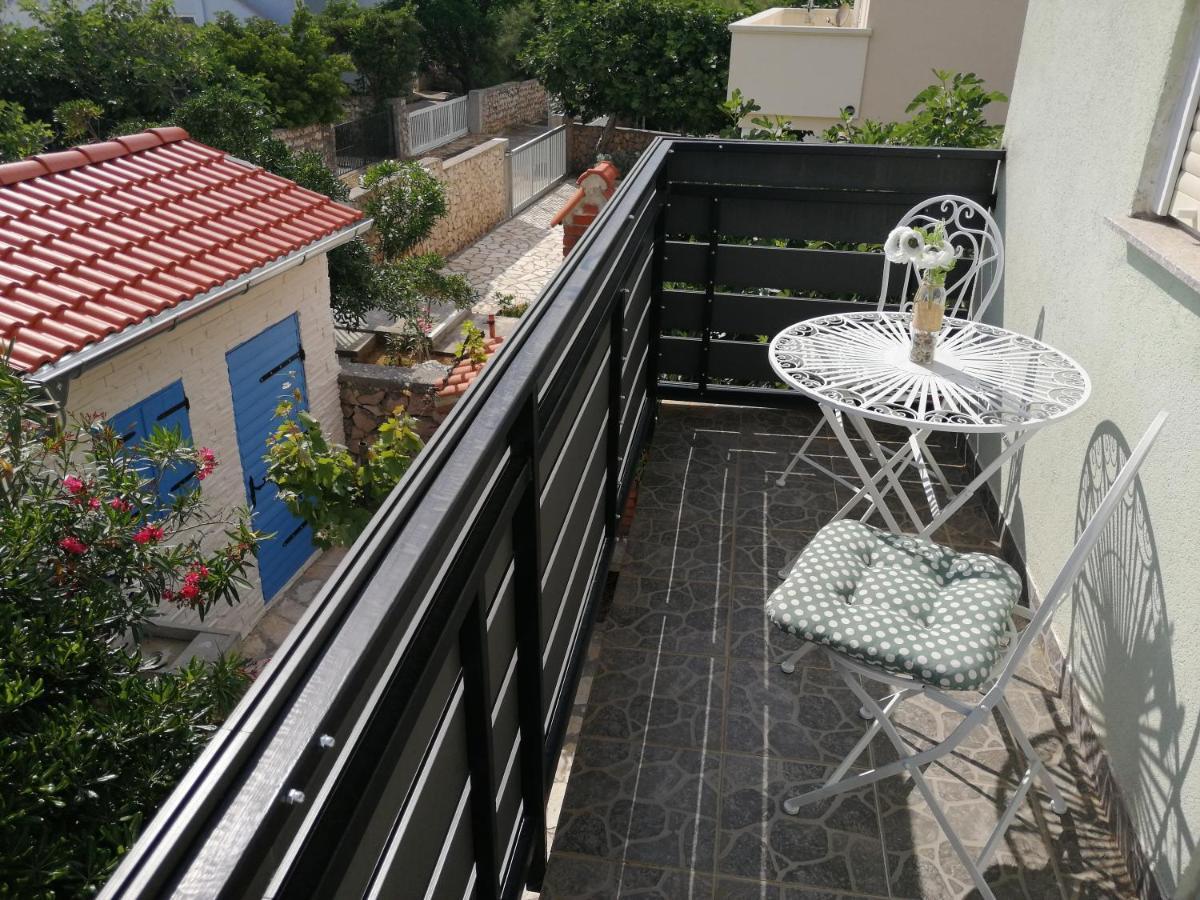 Apartments Lanterna Razanac Exterior photo